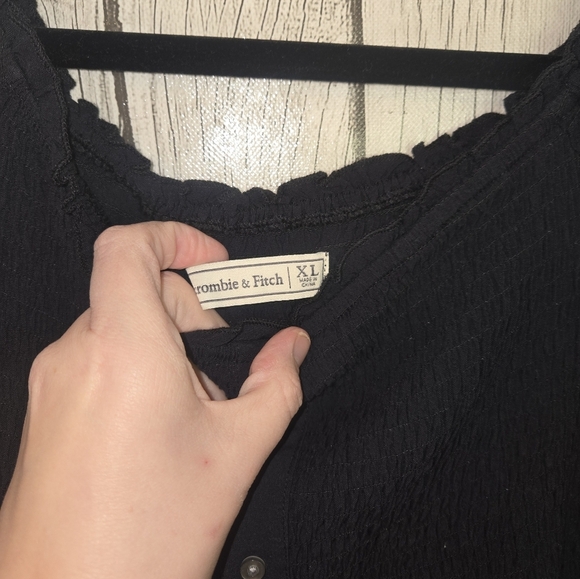 Abercrombie & Fitch Smocked Button Front Black Off The Shoulder Dress- Size Xl - Picture 4 of 7